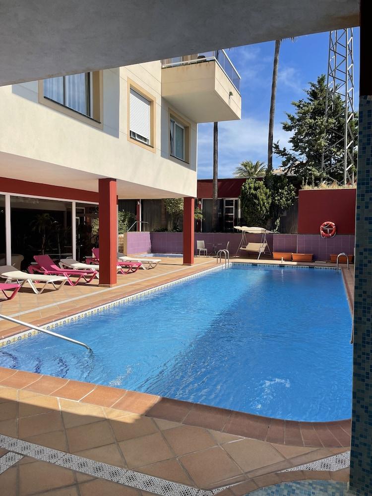 Aparthotel Residencial Vidalbir L'Alfas del Pi Εξωτερικό φωτογραφία